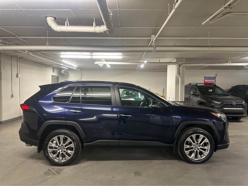 2022 Toyota RAV4 Limited