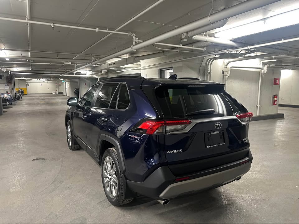 2022 Toyota RAV4 Limited