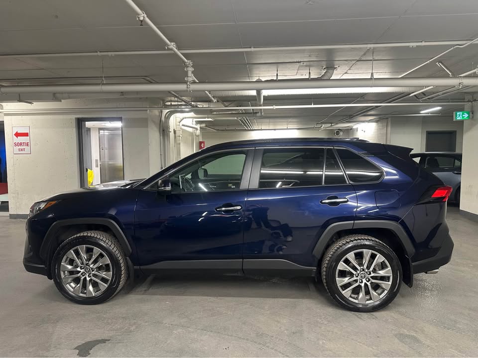 2022 Toyota RAV4 Limited