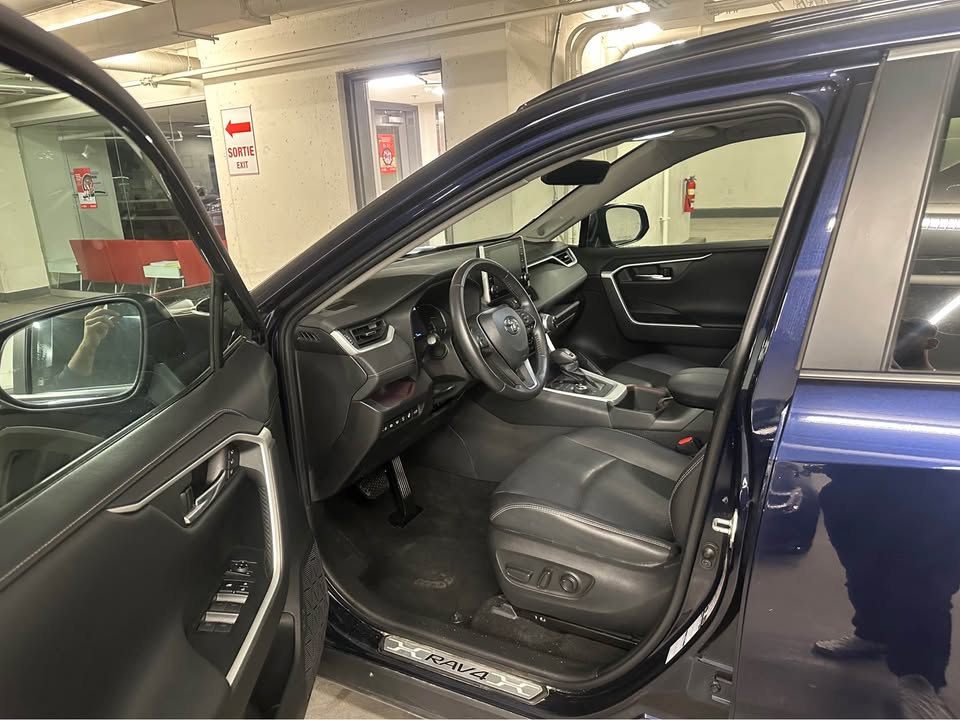 2022 Toyota RAV4 Limited